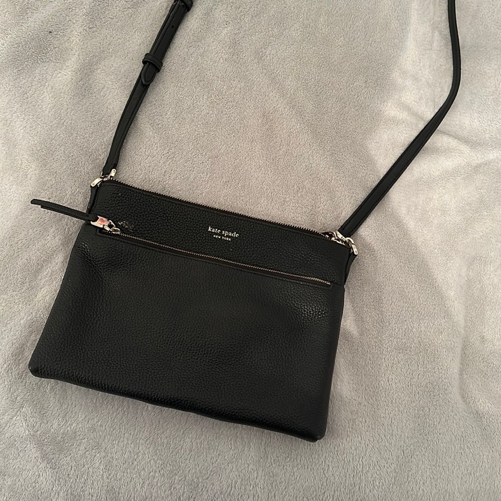 Kate spade crossbody bag